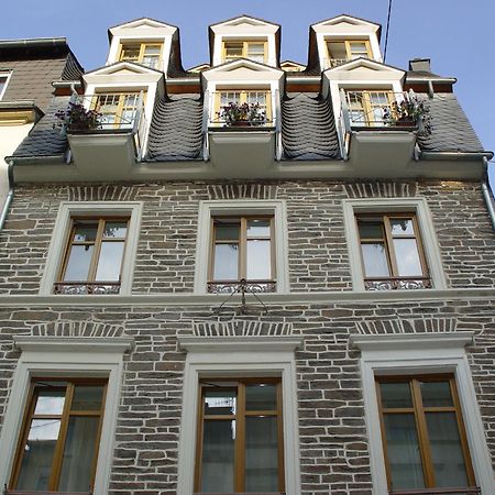 Hotel Ratskeller Zell an der Mosel Exterior foto